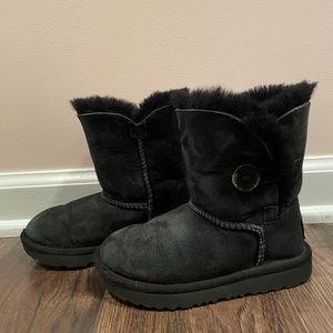 Ugg Kids Bailey Button